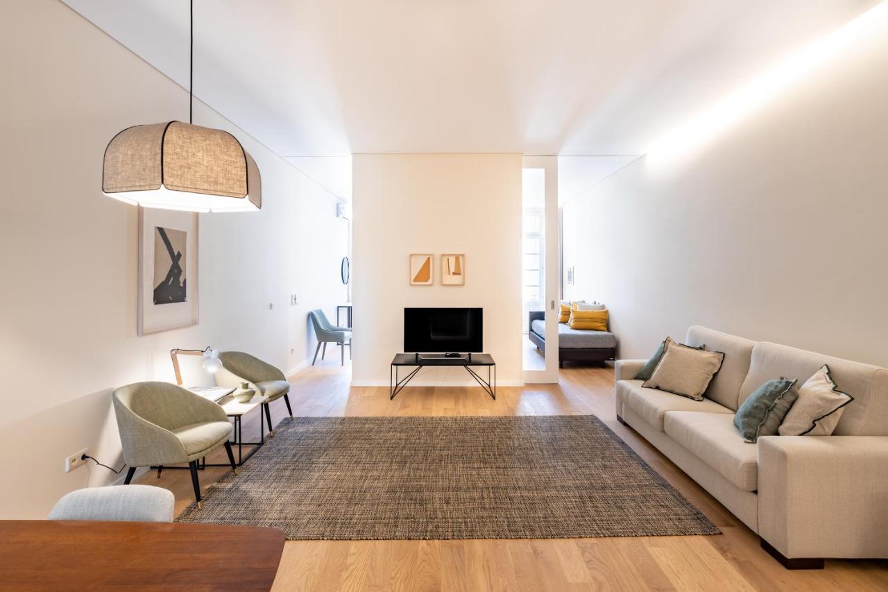 Viva 4 Suites Batalha Residence & Size Flats Batalha Порто Екстериор снимка