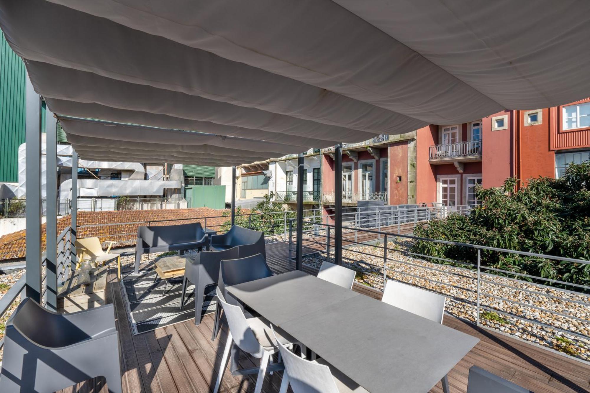 Viva 4 Suites Batalha Residence & Size Flats Batalha Порто Екстериор снимка
