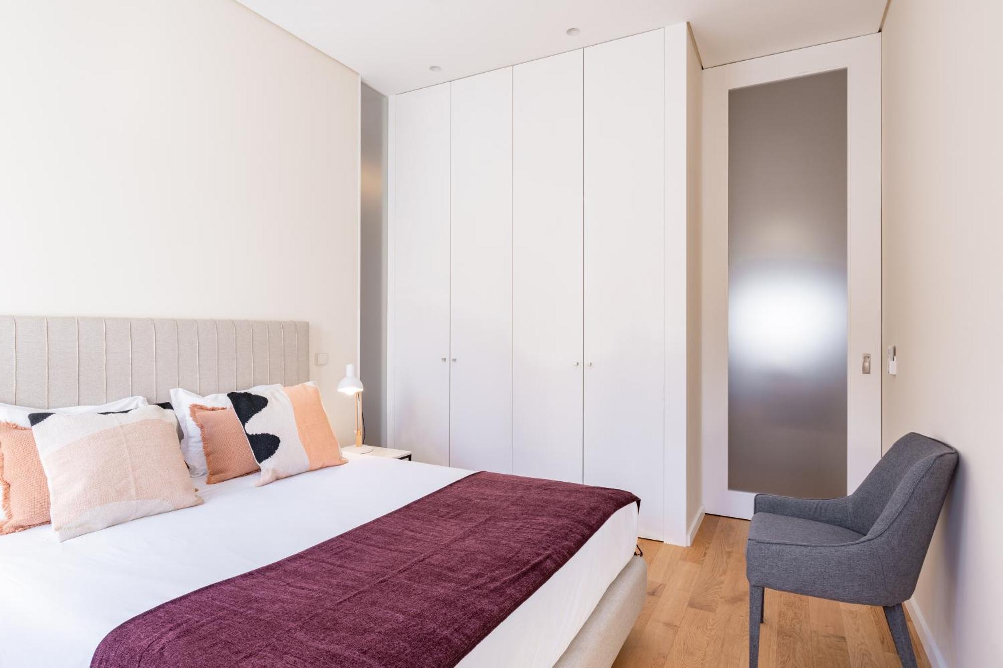 Viva 4 Suites Batalha Residence & Size Flats Batalha Порто Екстериор снимка