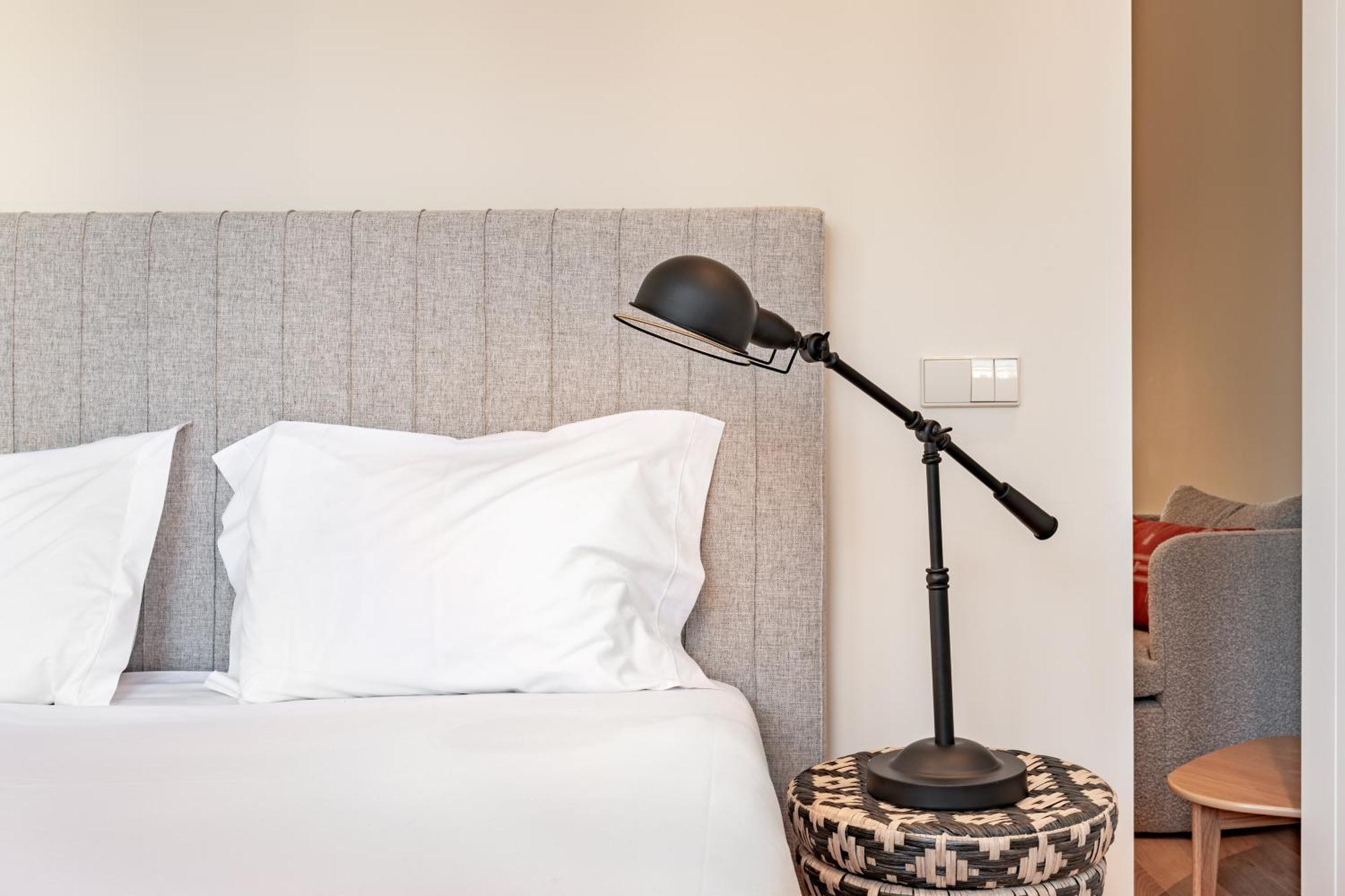 Viva 4 Suites Batalha Residence & Size Flats Batalha Порто Екстериор снимка