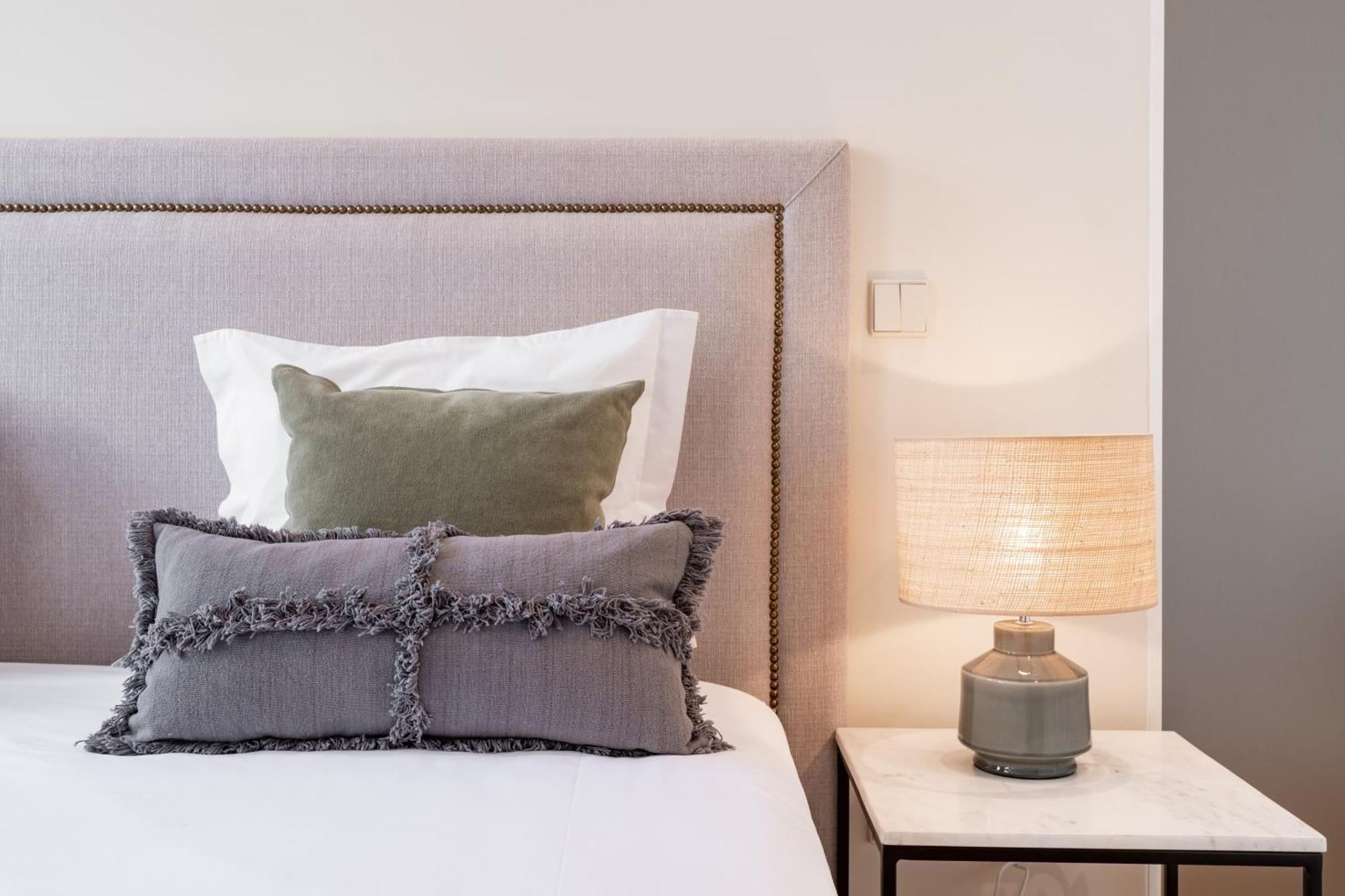 Viva 4 Suites Batalha Residence & Size Flats Batalha Порто Екстериор снимка
